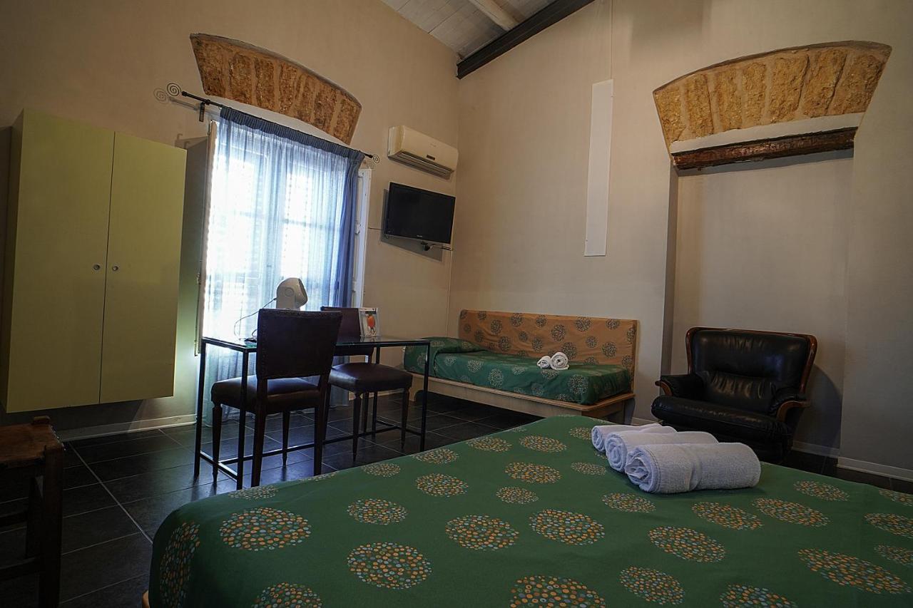 Hotel Casa Lerux Agrigento Esterno foto